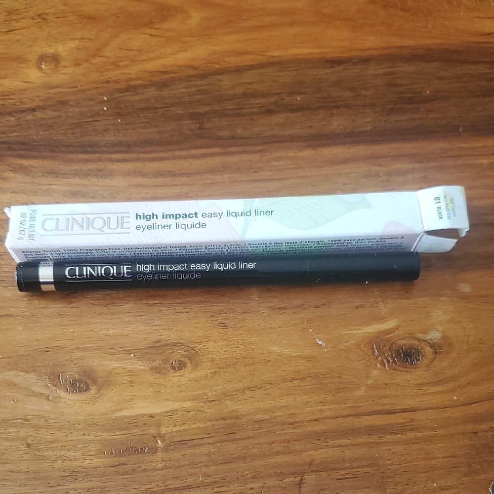 Clinique High Impact Easy Liquid Eyeliner - Bold Black